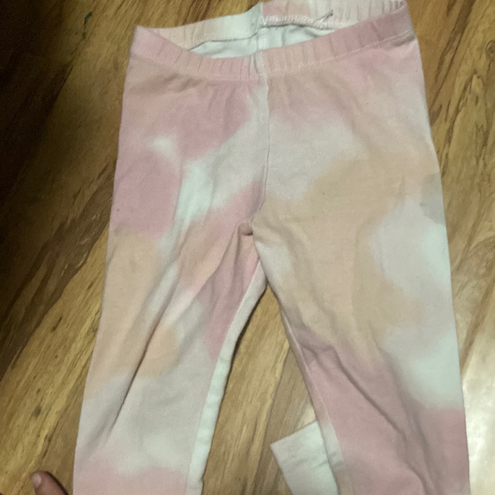 Pink leggings